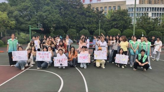 陪伴学子健康成长